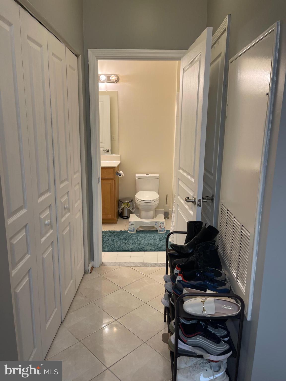 MARKET STREET AT TOWN CENTER - Residential