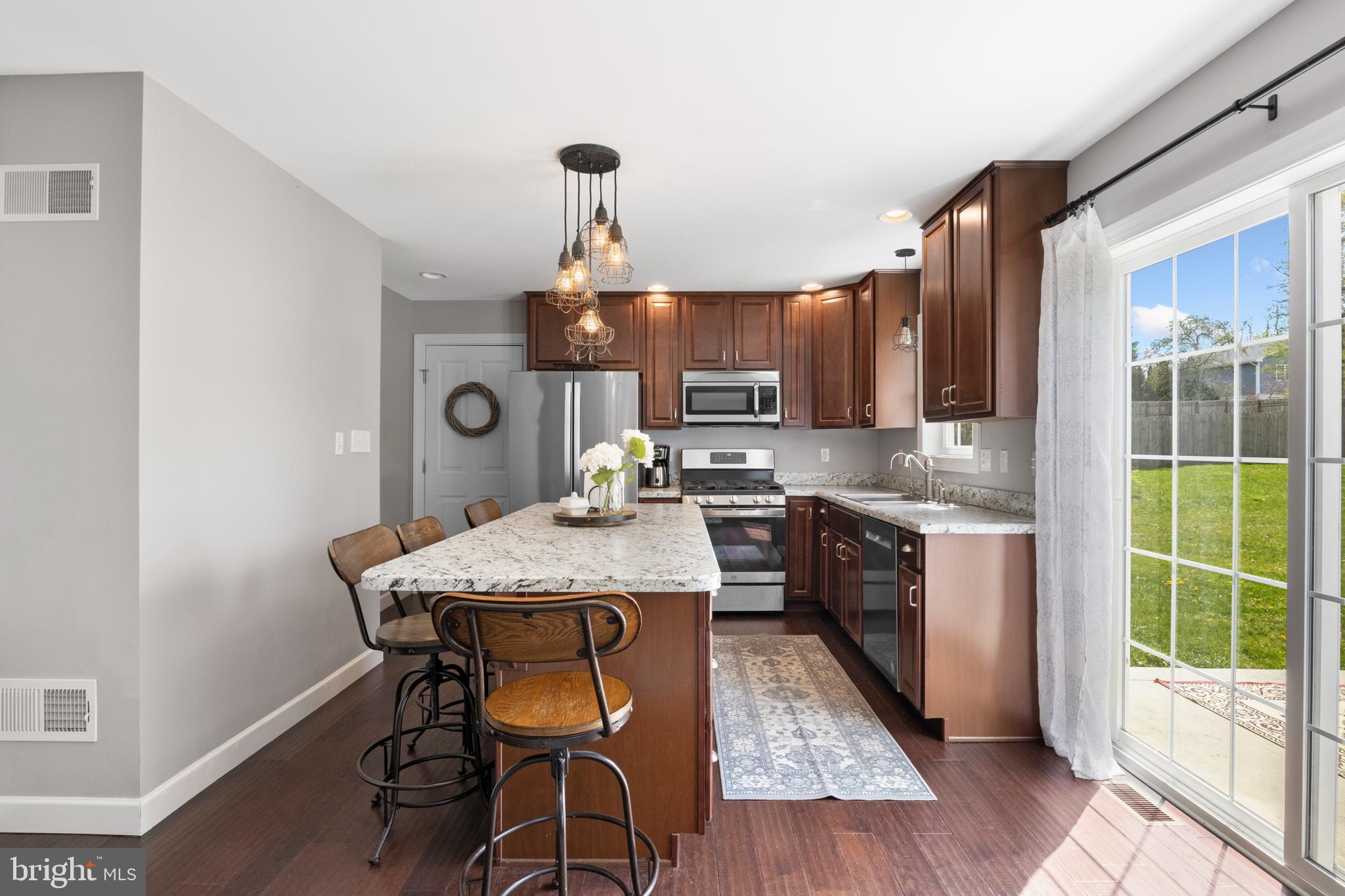 VALLEY GREEN - Residential