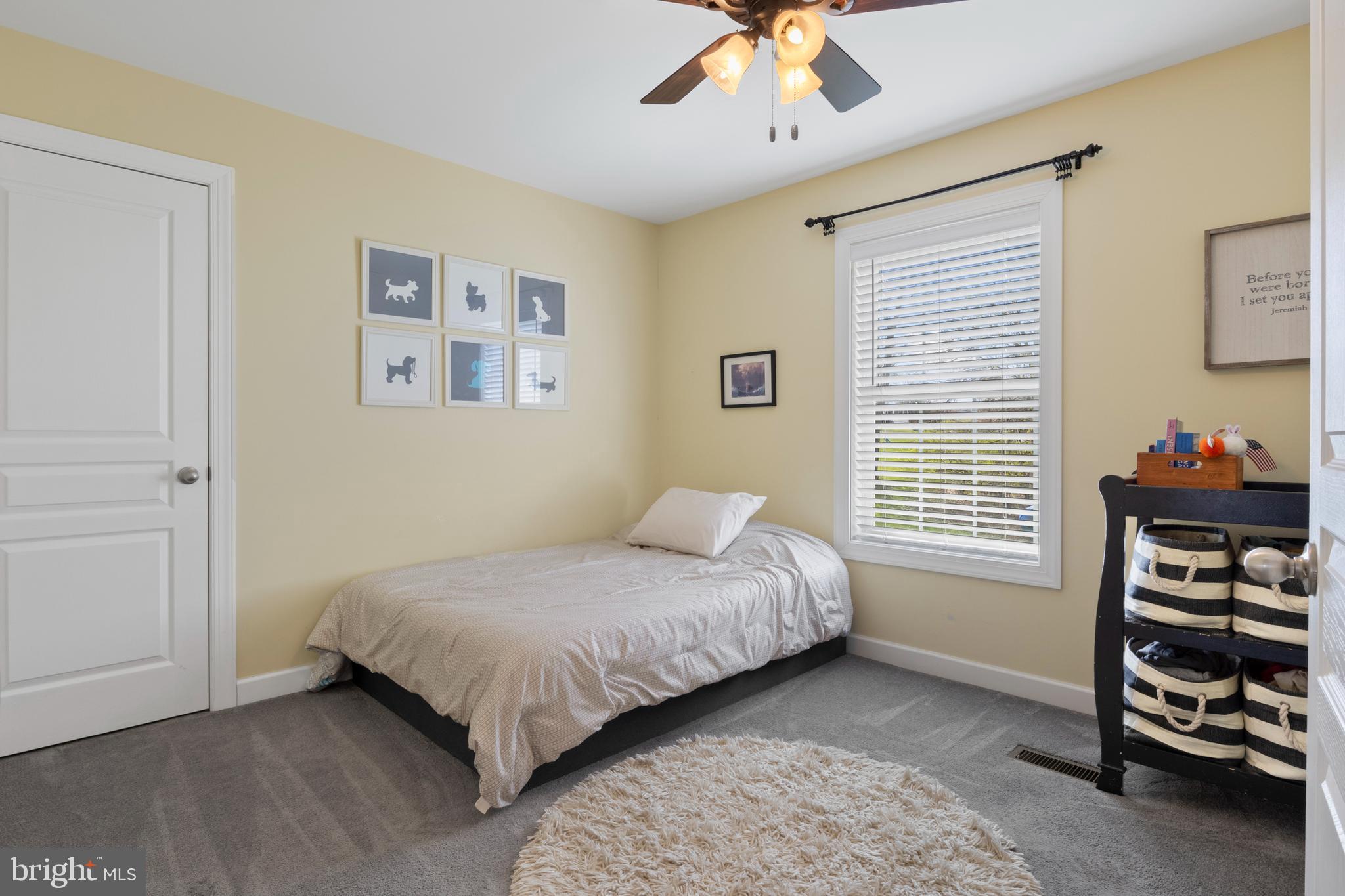 VALLEY GREEN - Residential