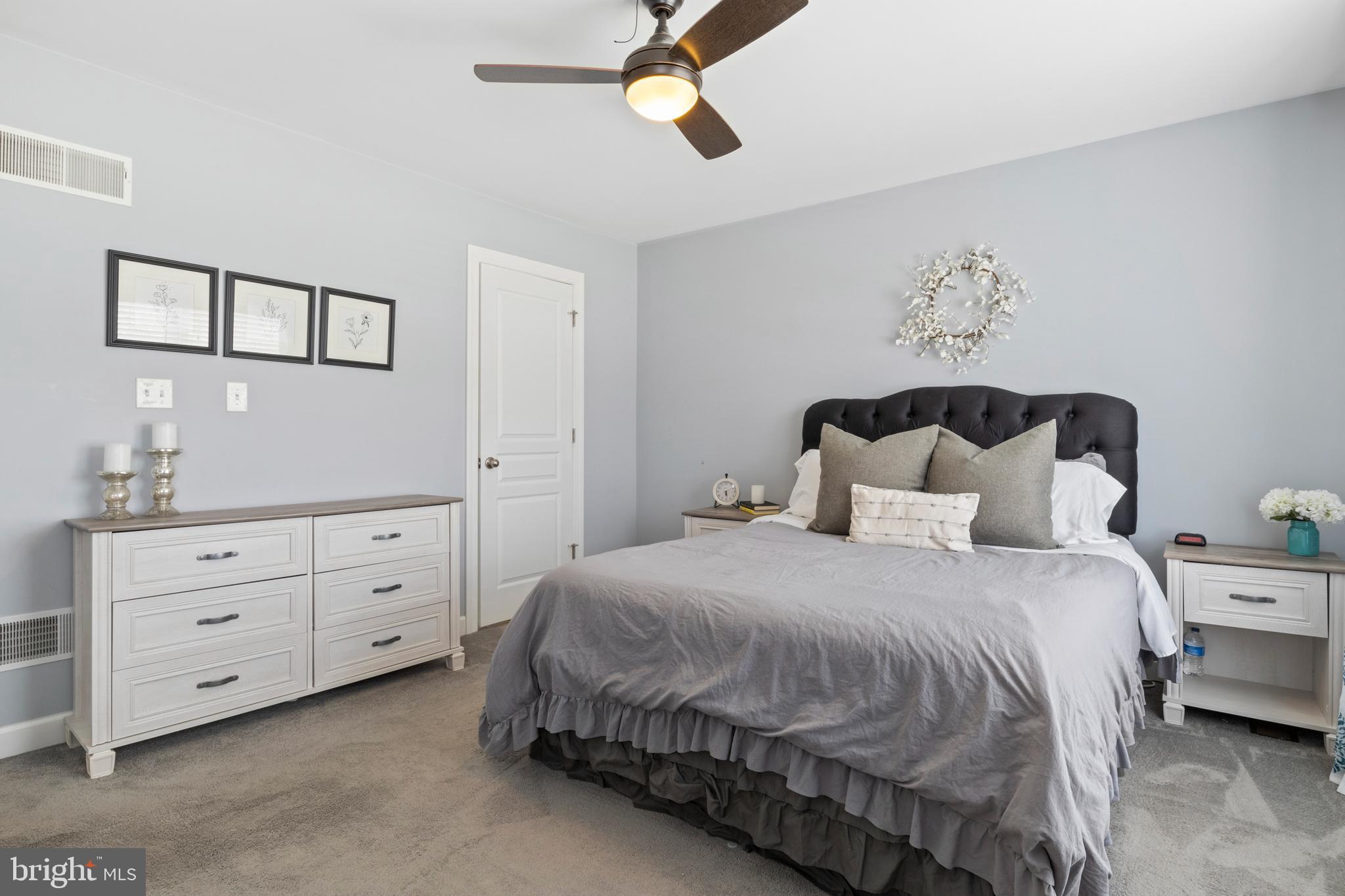 VALLEY GREEN - Residential