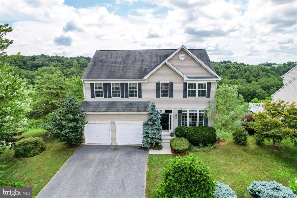 MANCHESTER FARMS - Residential