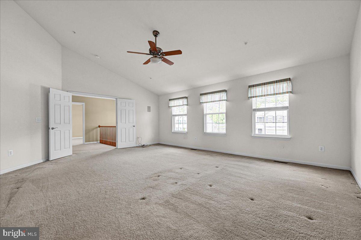 MANCHESTER FARMS - Residential