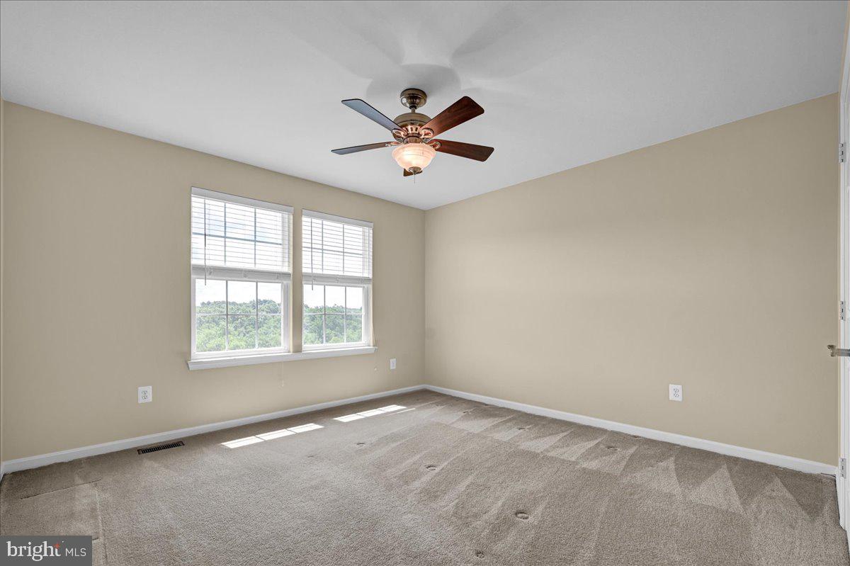 MANCHESTER FARMS - Residential