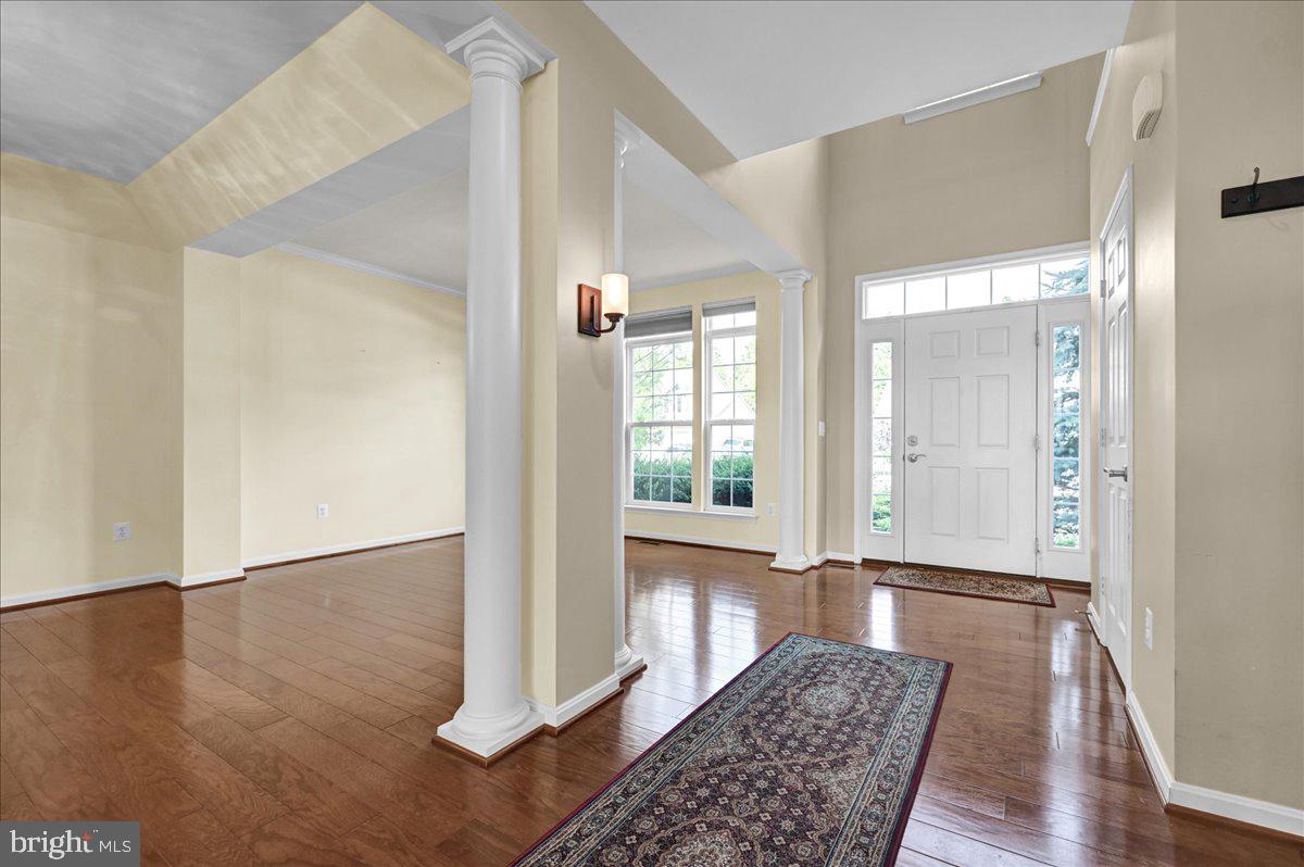 MANCHESTER FARMS - Residential