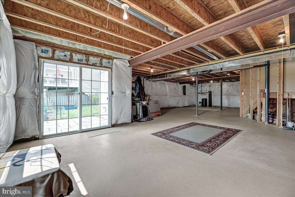 MANCHESTER FARMS - Residential