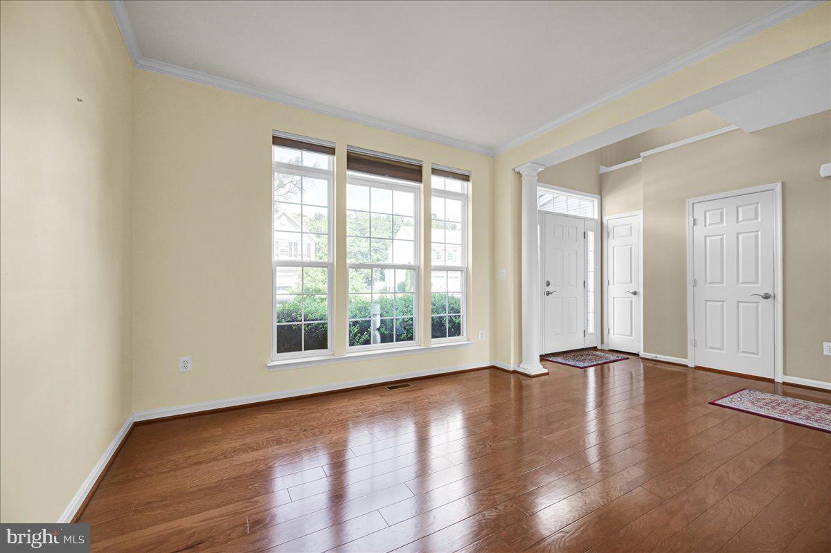 MANCHESTER FARMS - Residential