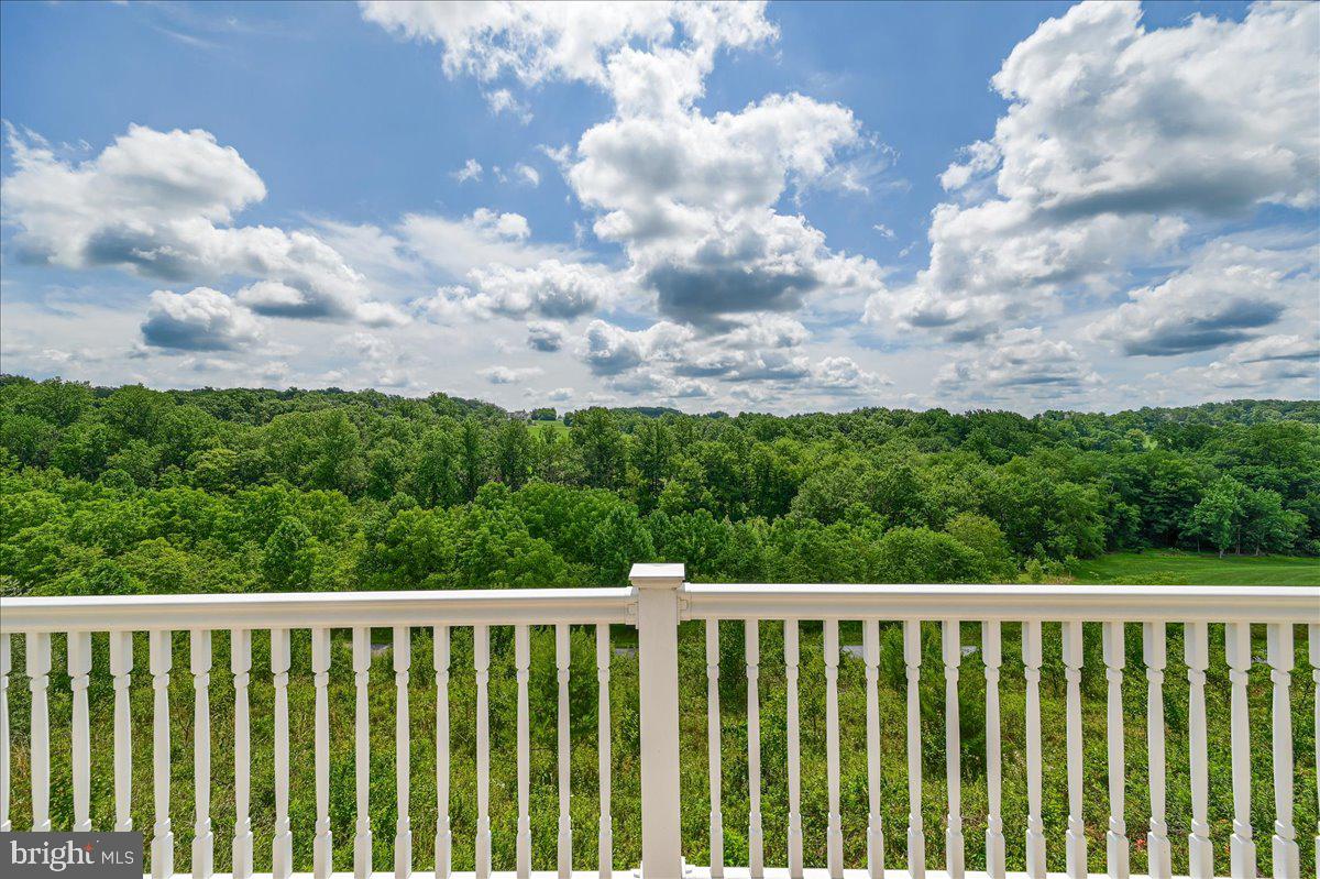 MANCHESTER FARMS - Residential