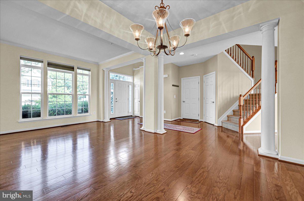 MANCHESTER FARMS - Residential