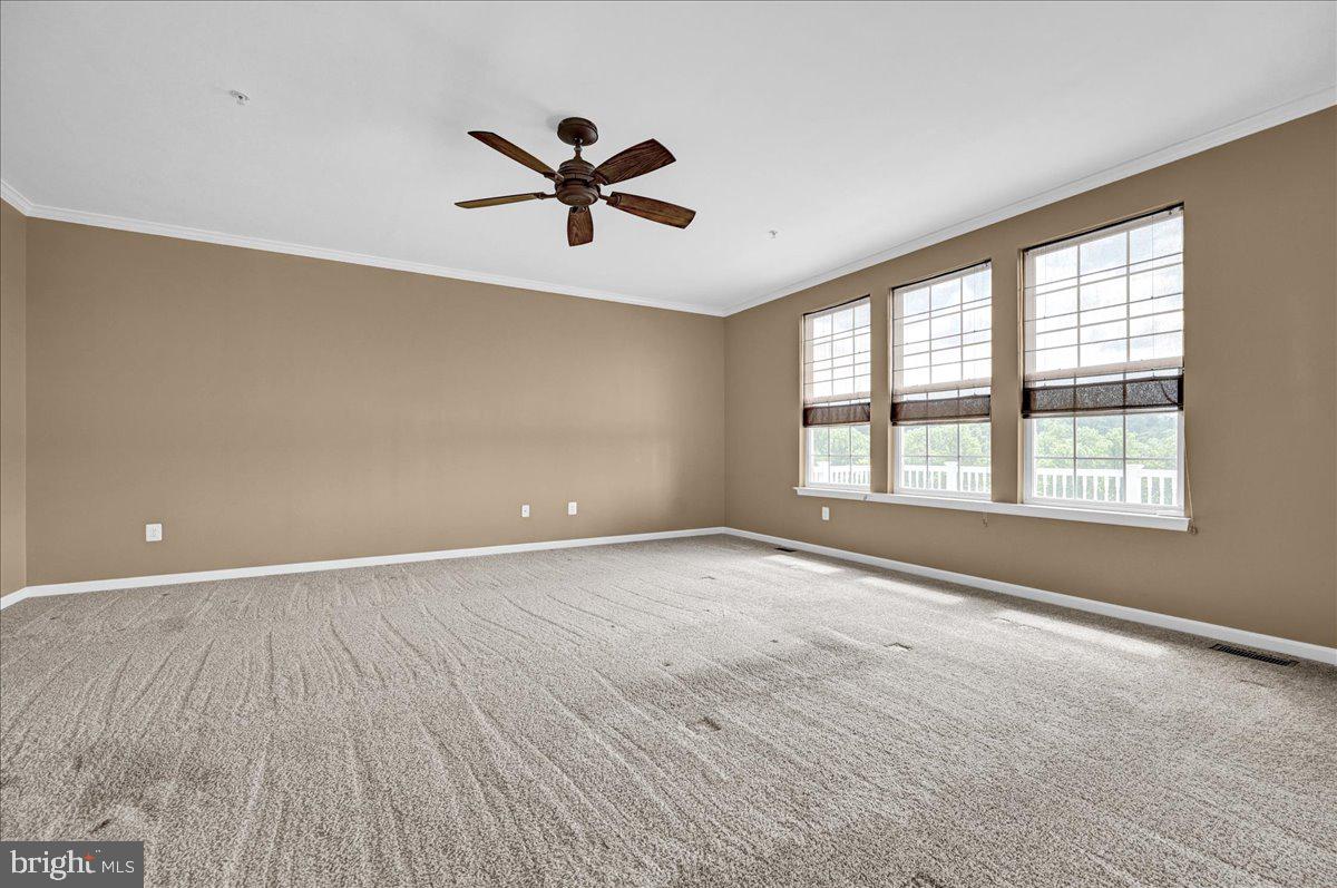 MANCHESTER FARMS - Residential