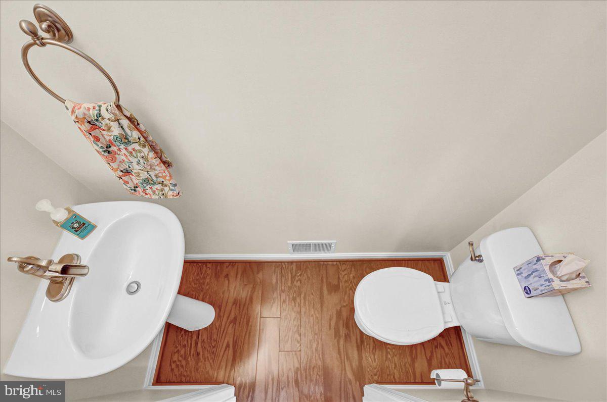 MANCHESTER FARMS - Residential