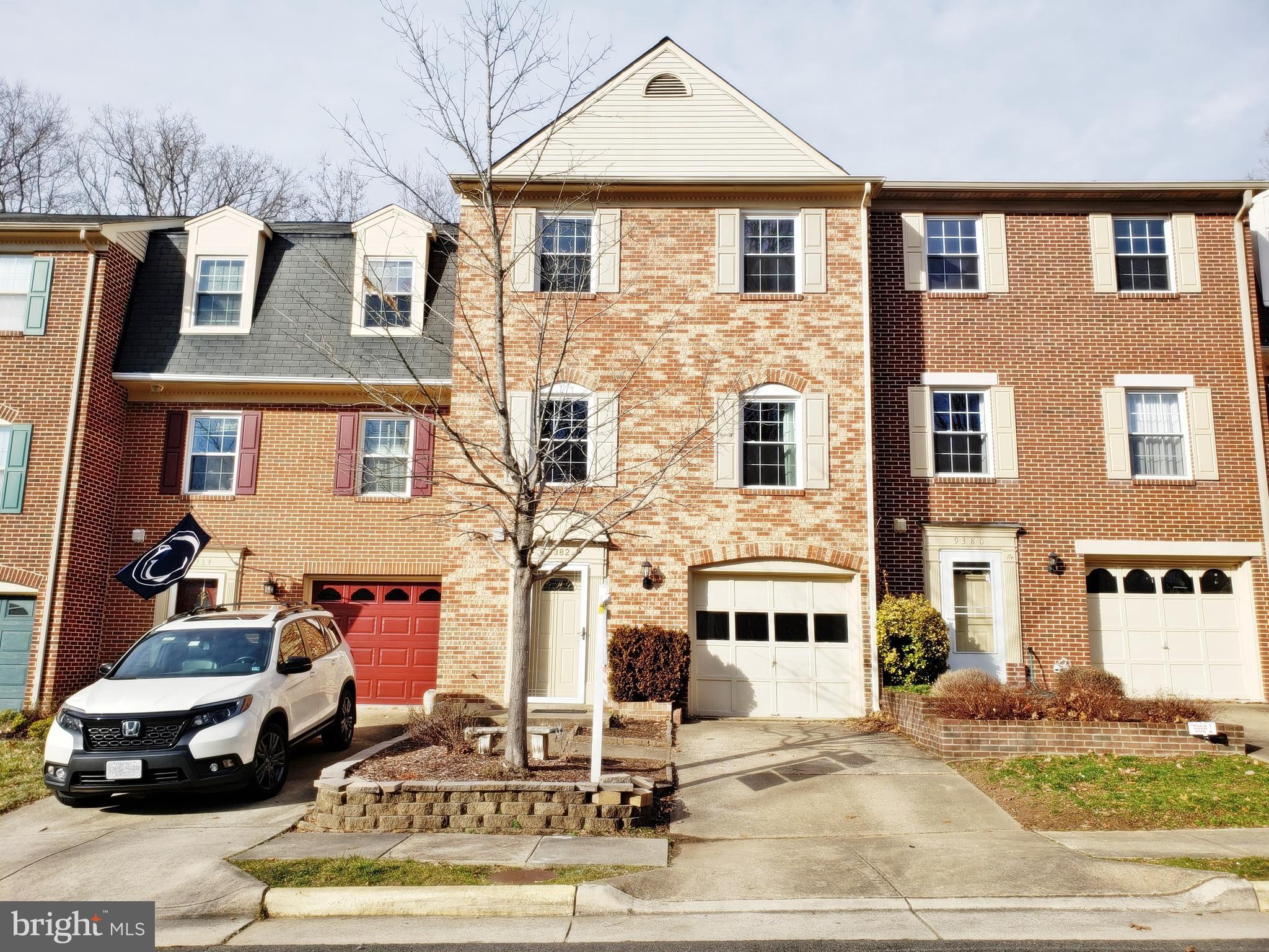 WOODED GLEN - Residential Lease