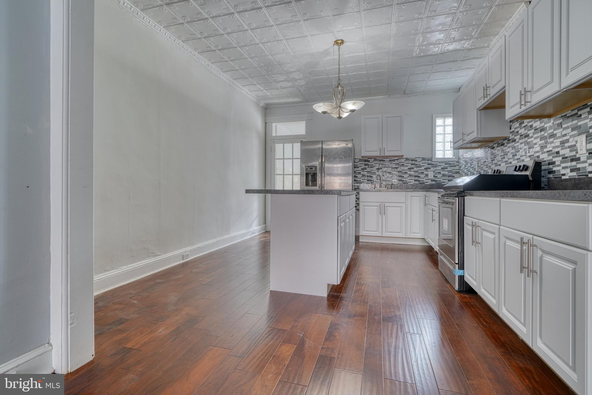 MADISON EASTEND - Residential