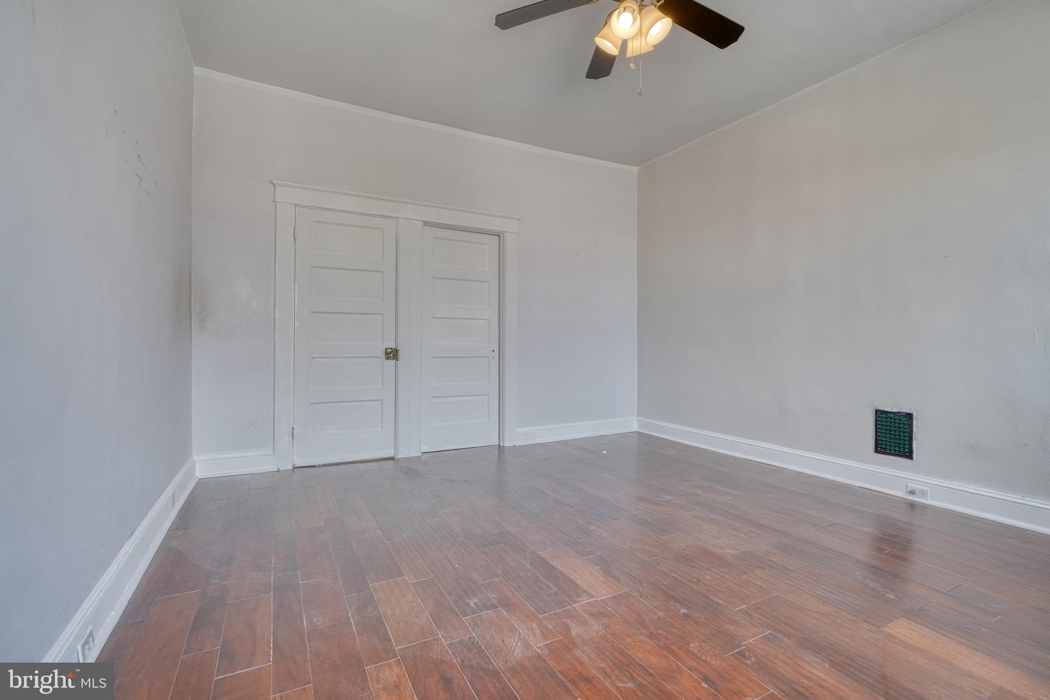 MADISON EASTEND - Residential