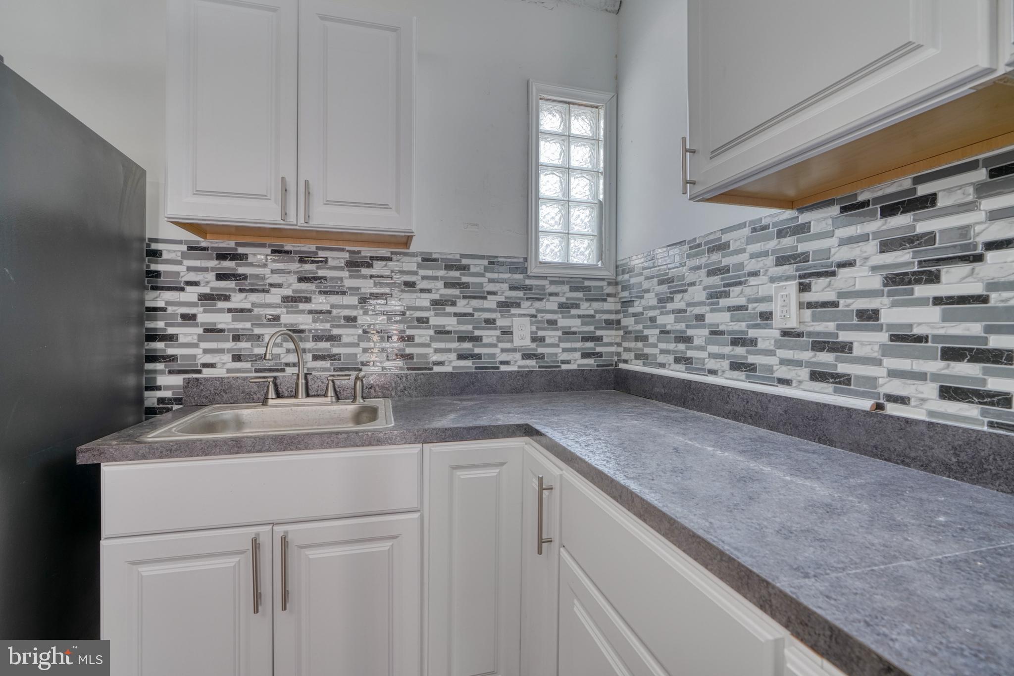 MADISON EASTEND - Residential