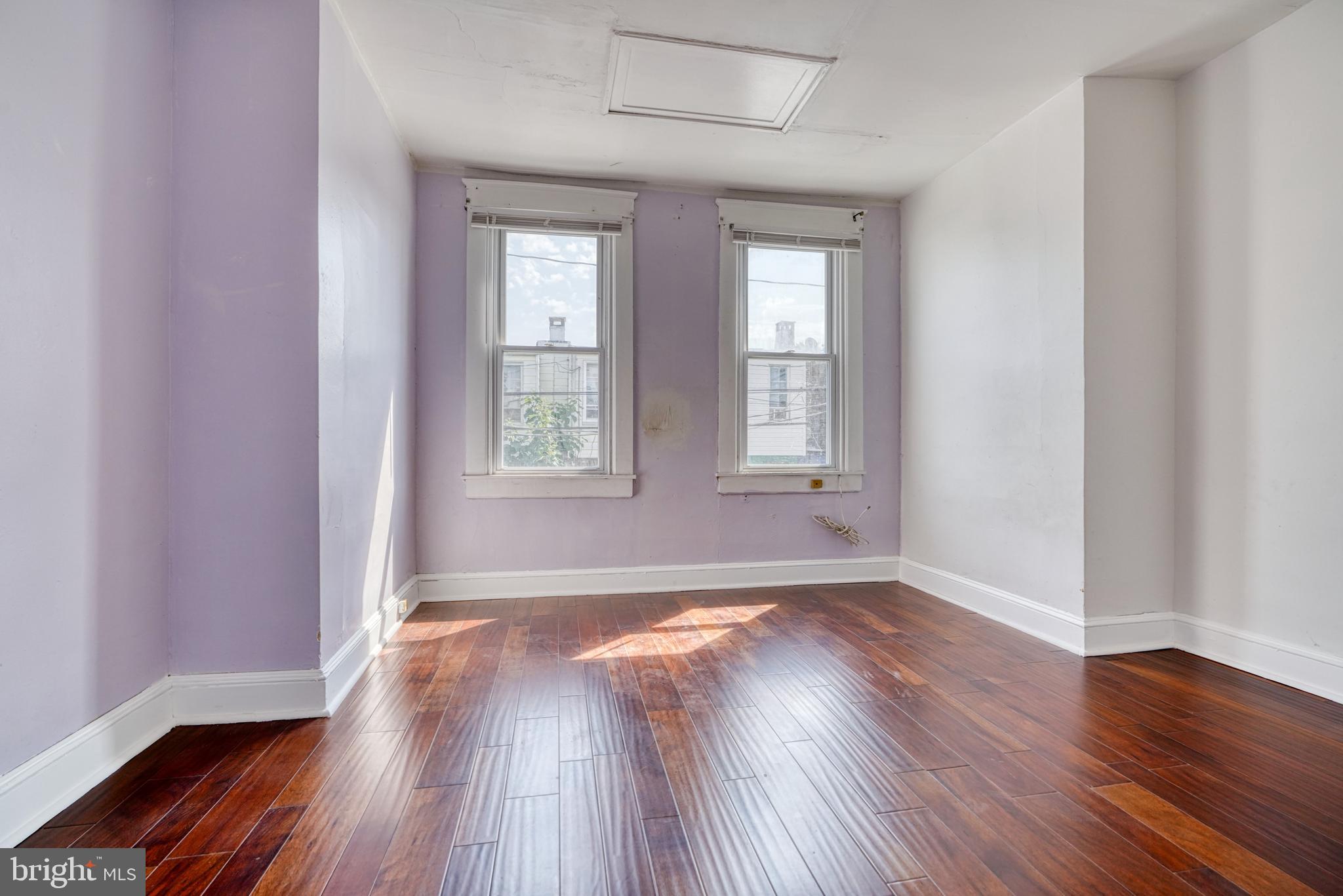 MADISON EASTEND - Residential