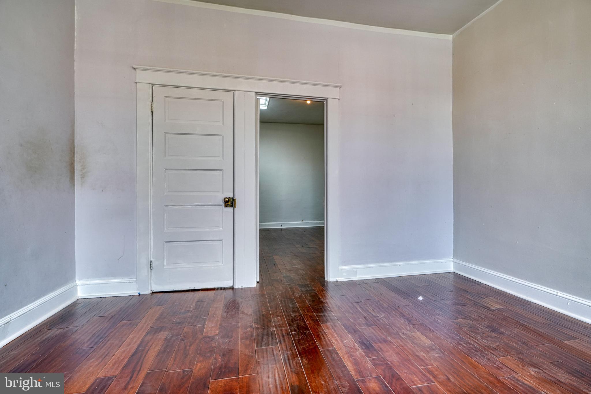 MADISON EASTEND - Residential