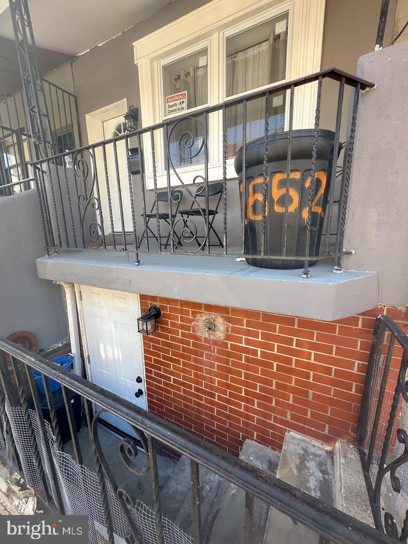 LOWER MOYAMENSING - Residential