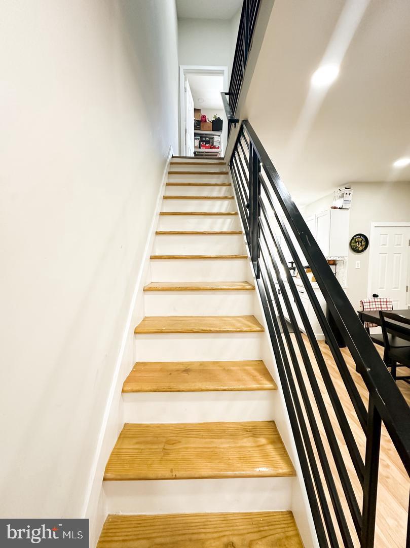 LOWER MOYAMENSING - Residential