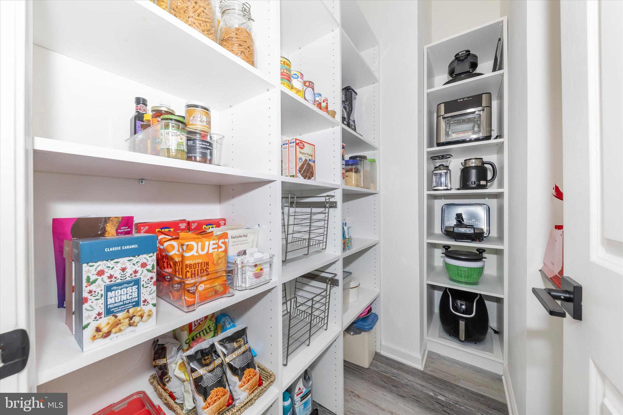 TALLYN RIDGE - Residential