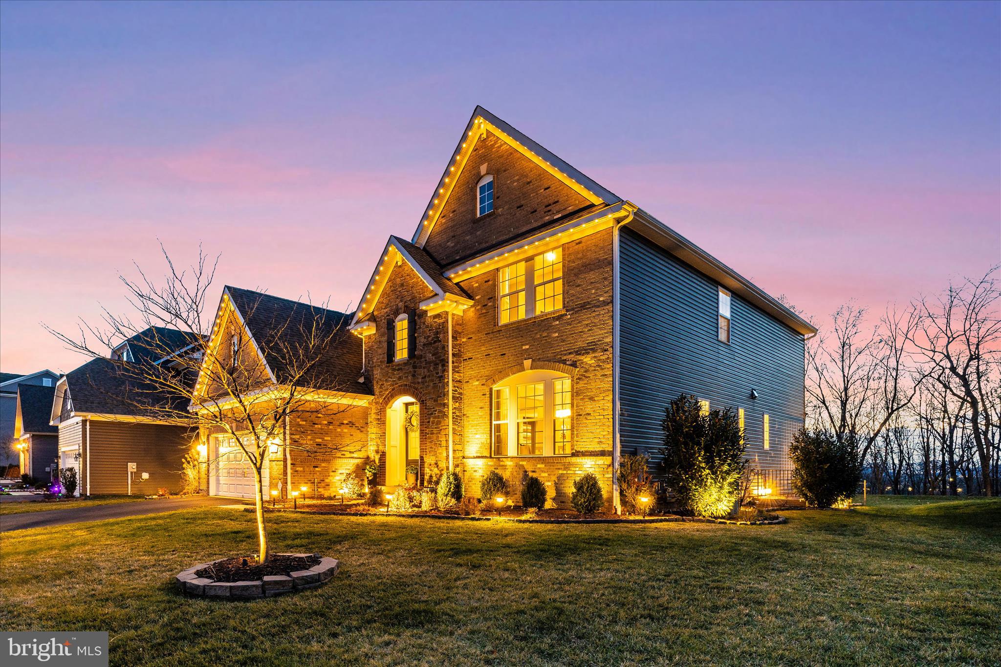 TALLYN RIDGE - Residential