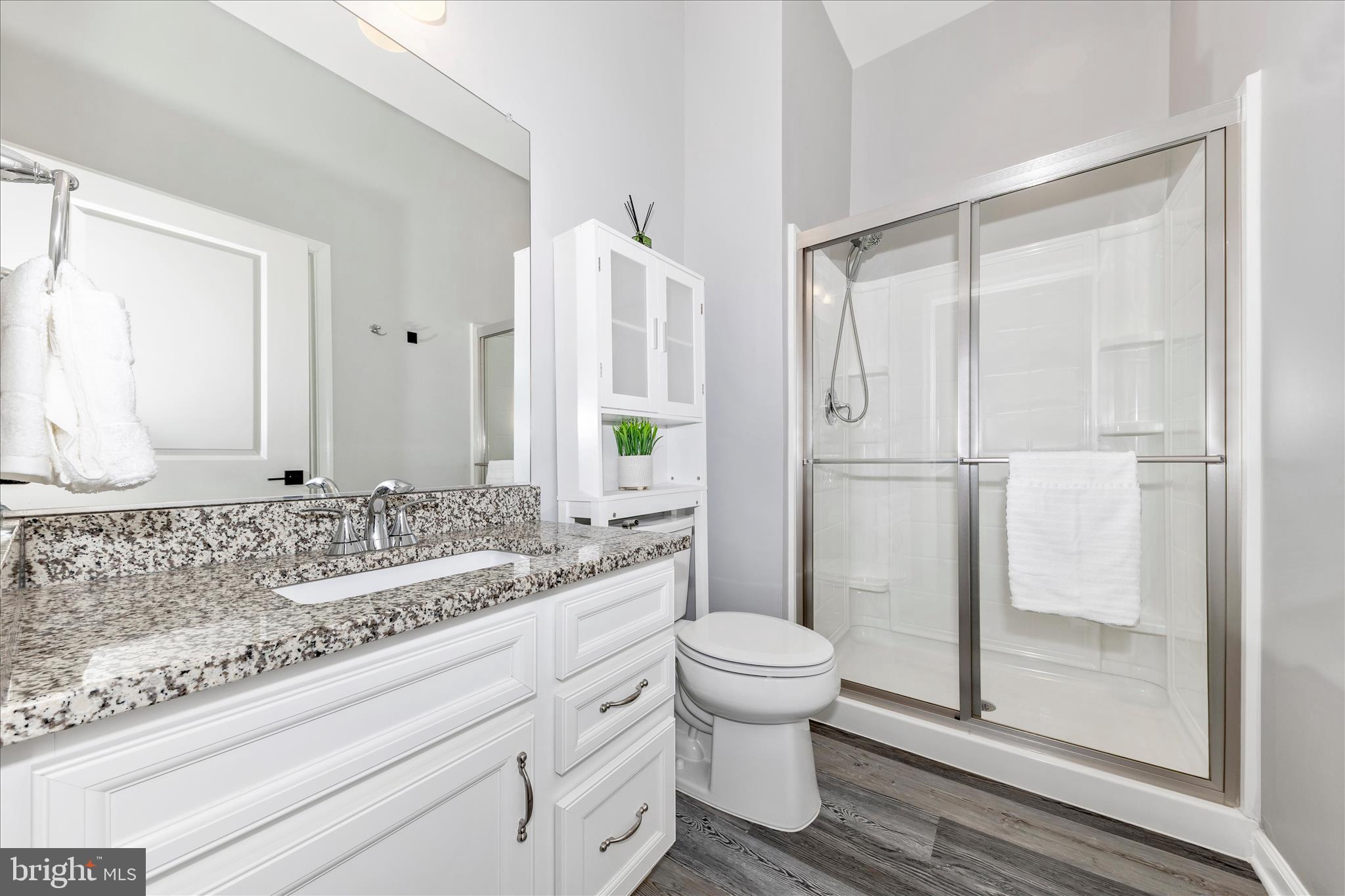 TALLYN RIDGE - Residential