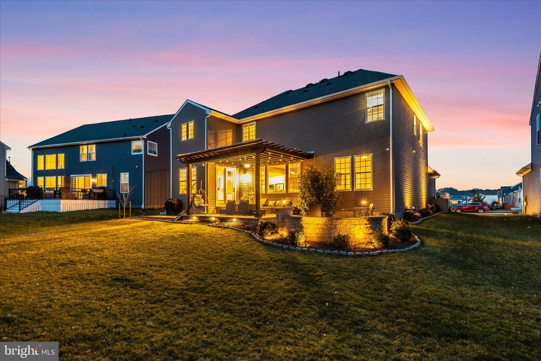 TALLYN RIDGE - Residential