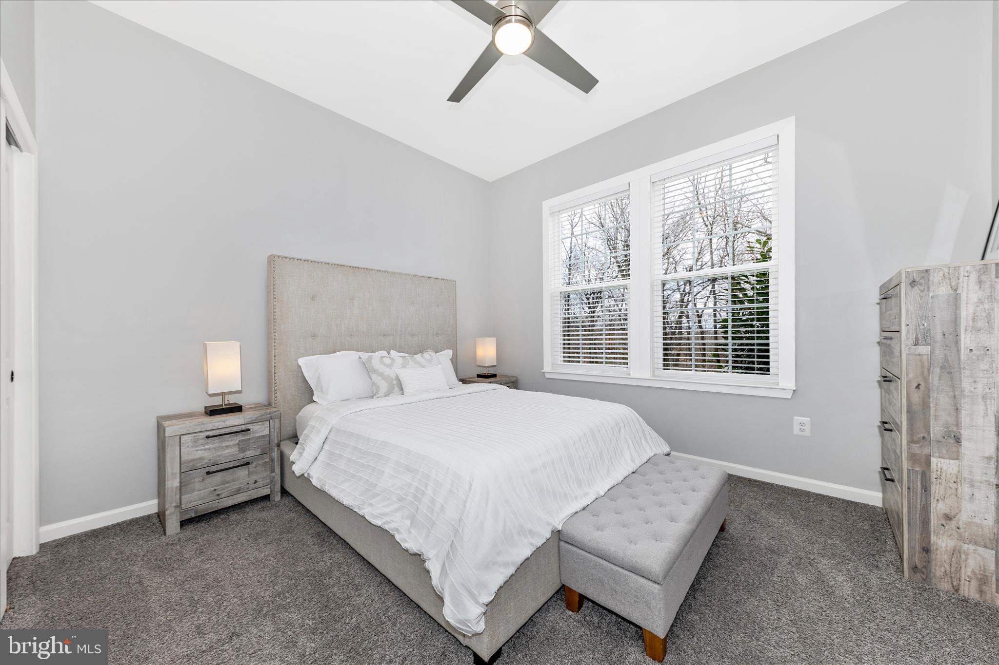 TALLYN RIDGE - Residential