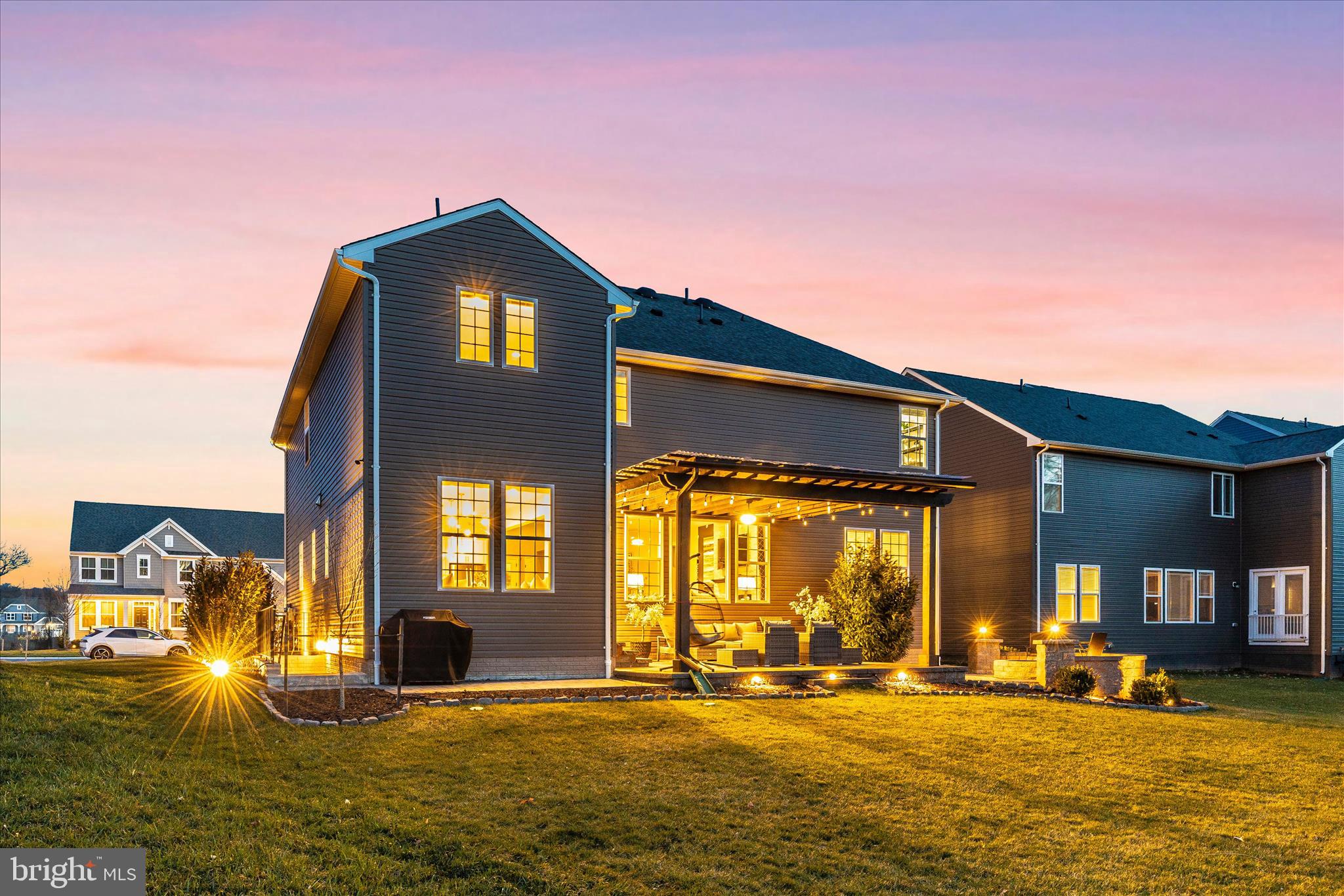 TALLYN RIDGE - Residential