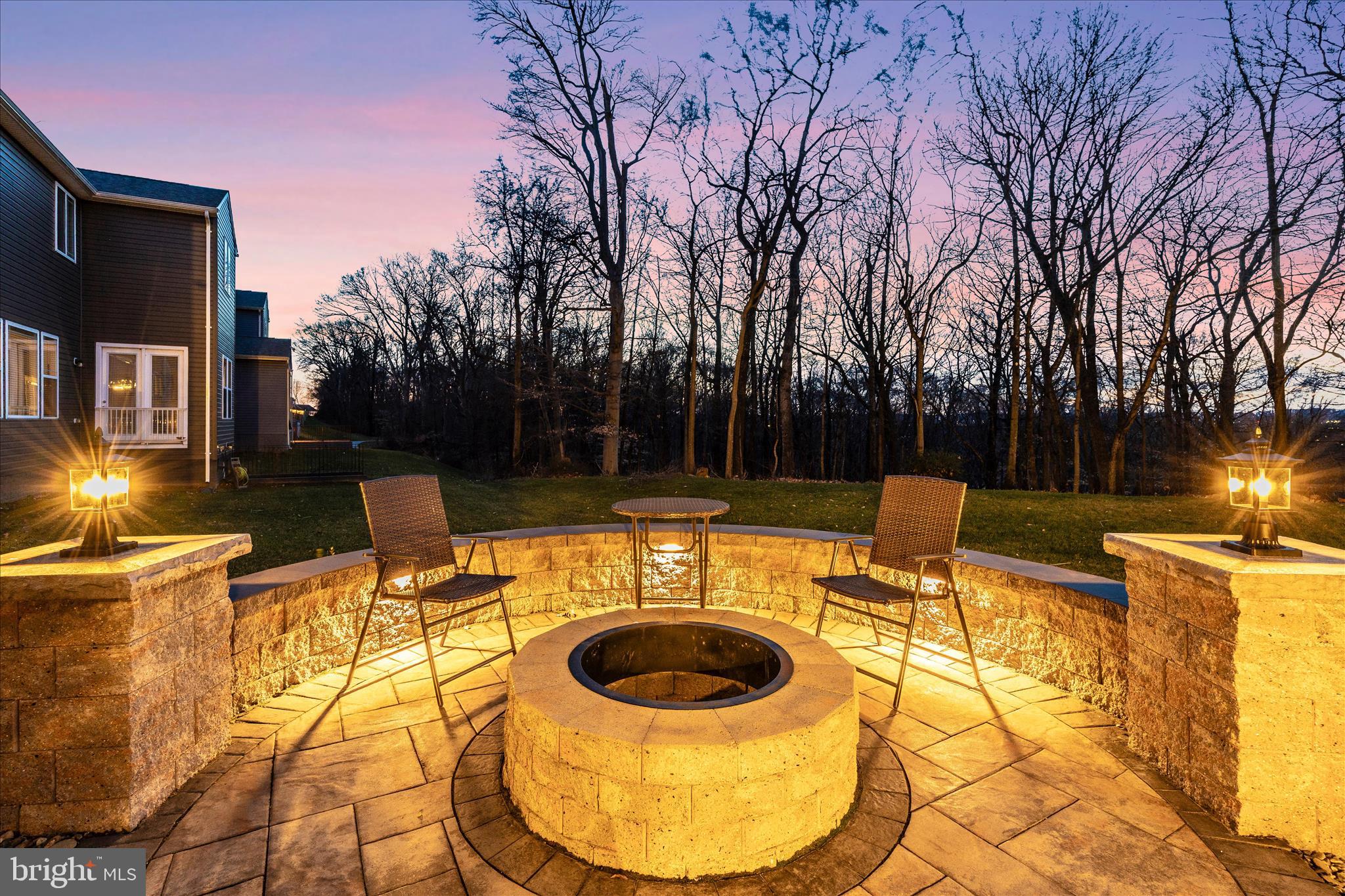 TALLYN RIDGE - Residential