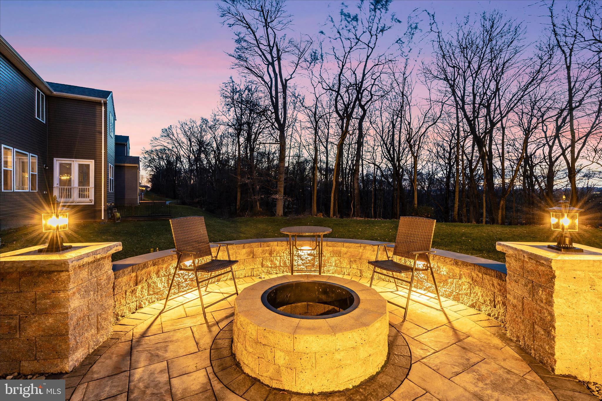 TALLYN RIDGE - Residential