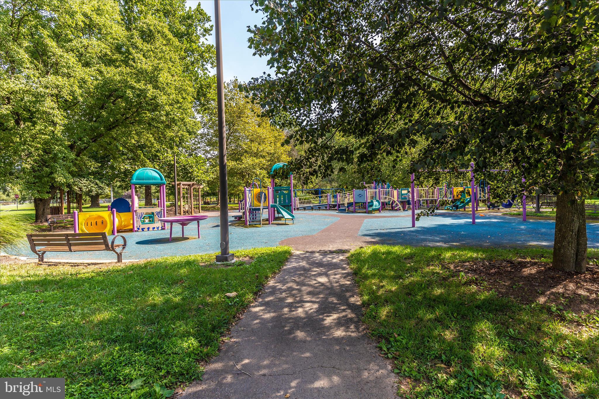 TALLYN RIDGE - Residential