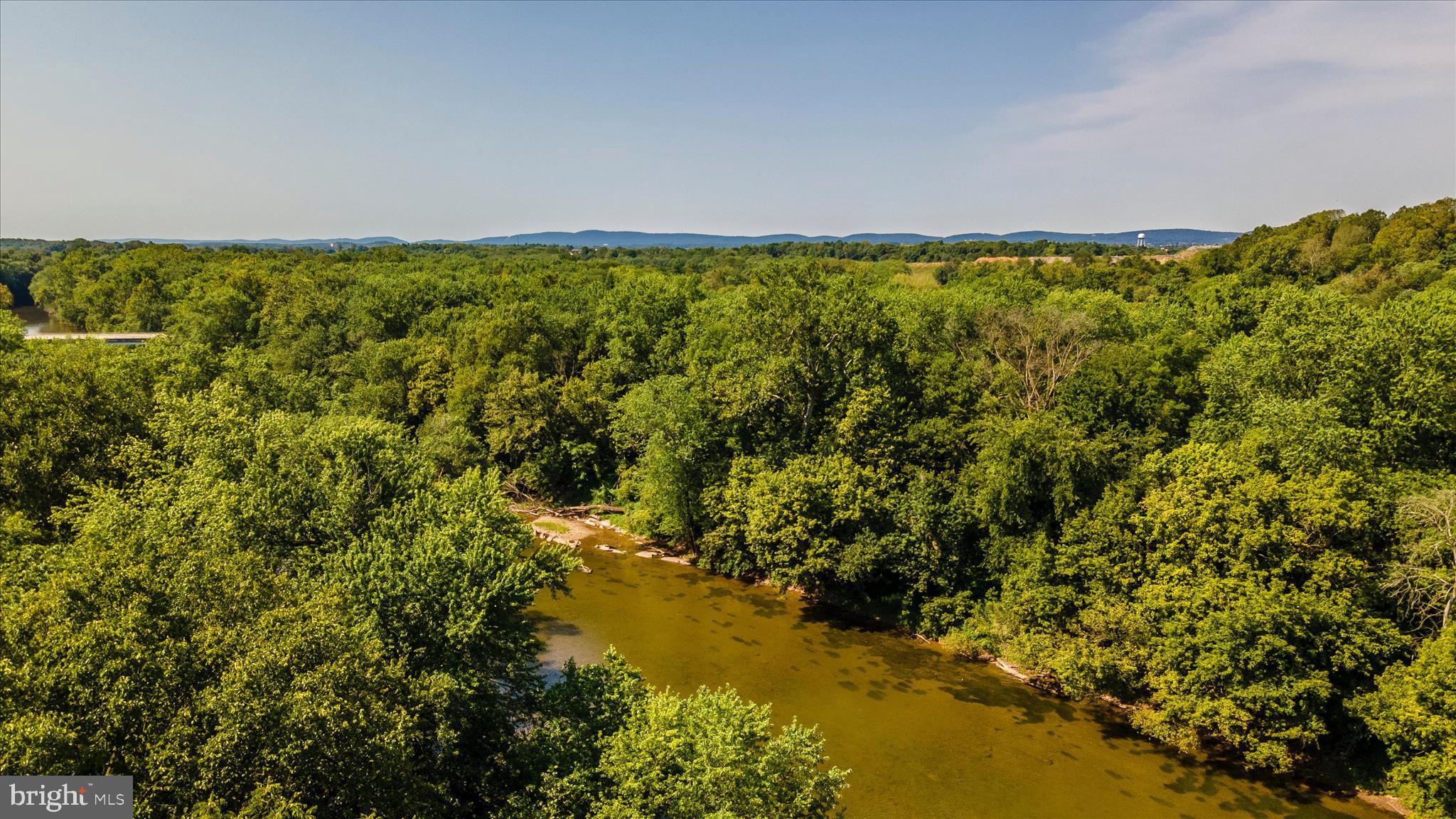 TALLYN RIDGE - Residential