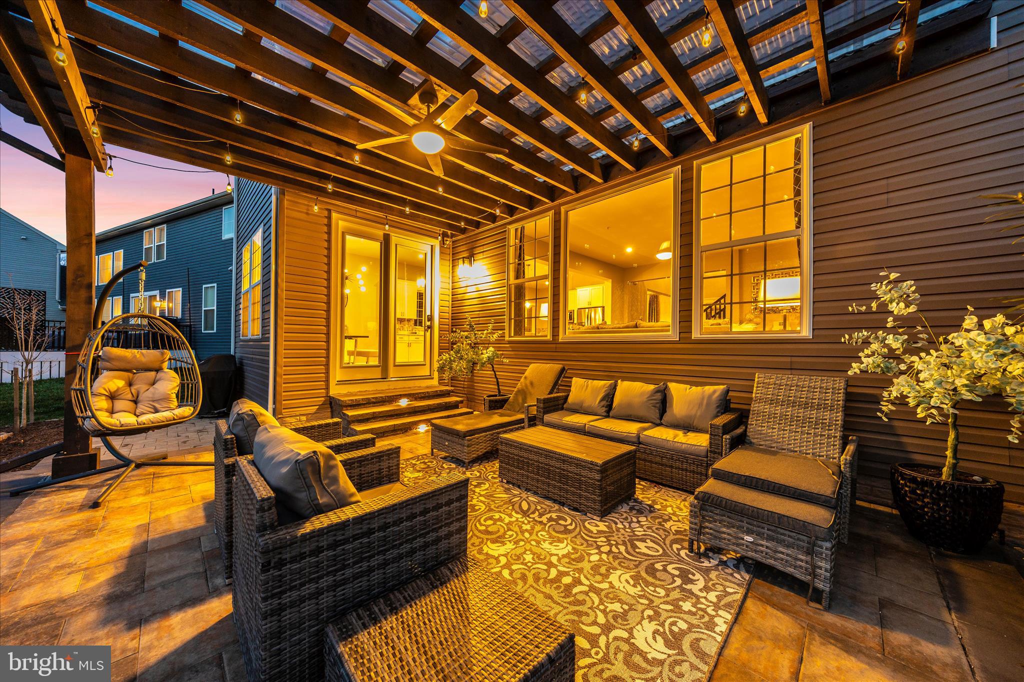 TALLYN RIDGE - Residential