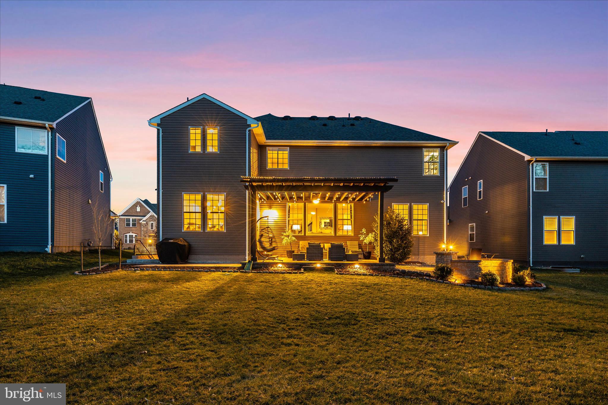 TALLYN RIDGE - Residential