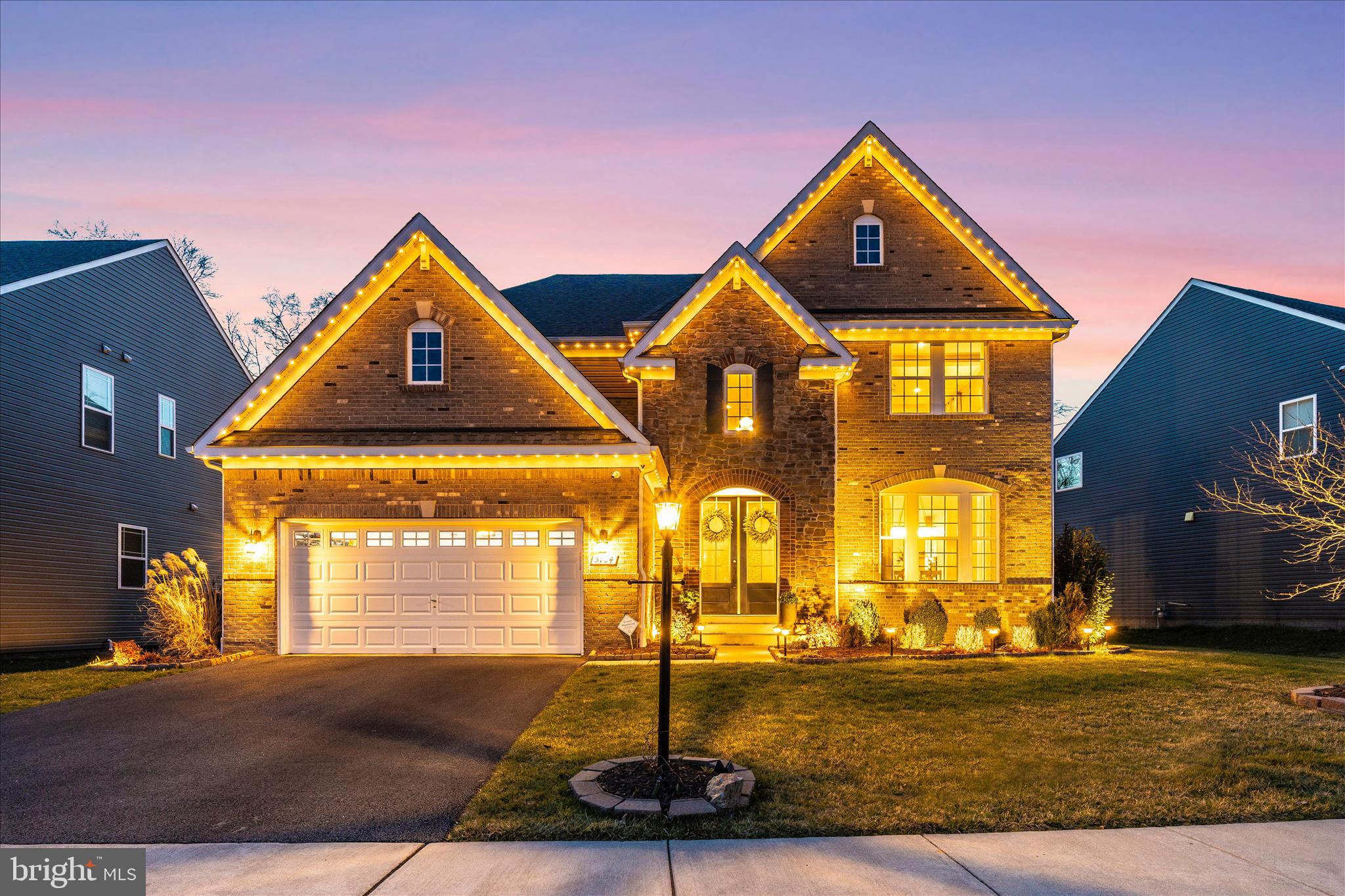 TALLYN RIDGE - Residential