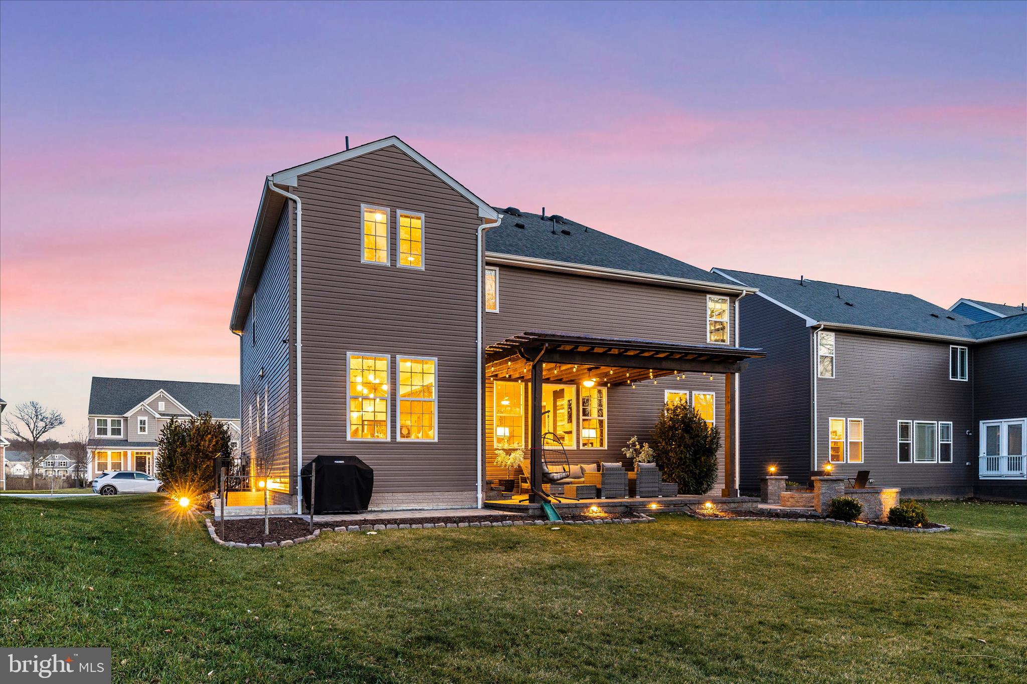 TALLYN RIDGE - Residential