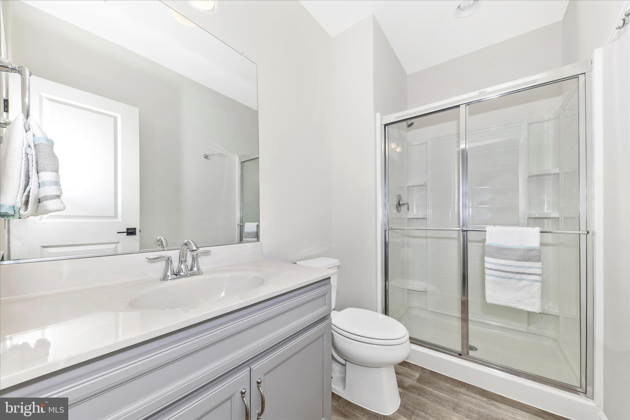 TALLYN RIDGE - Residential