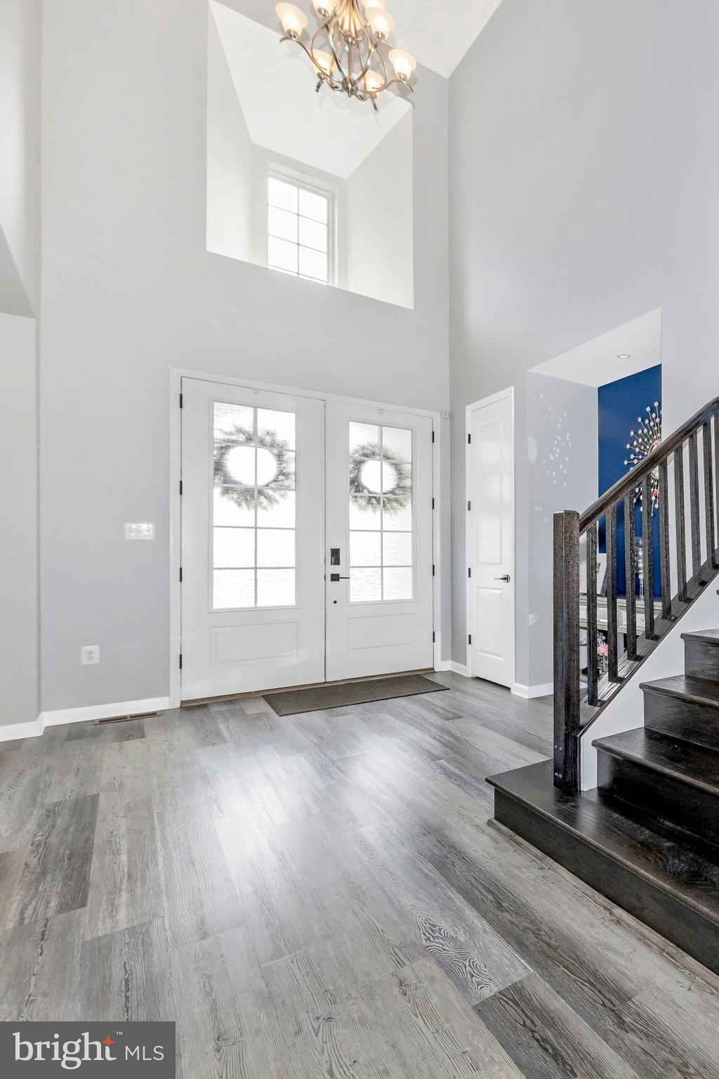 TALLYN RIDGE - Residential