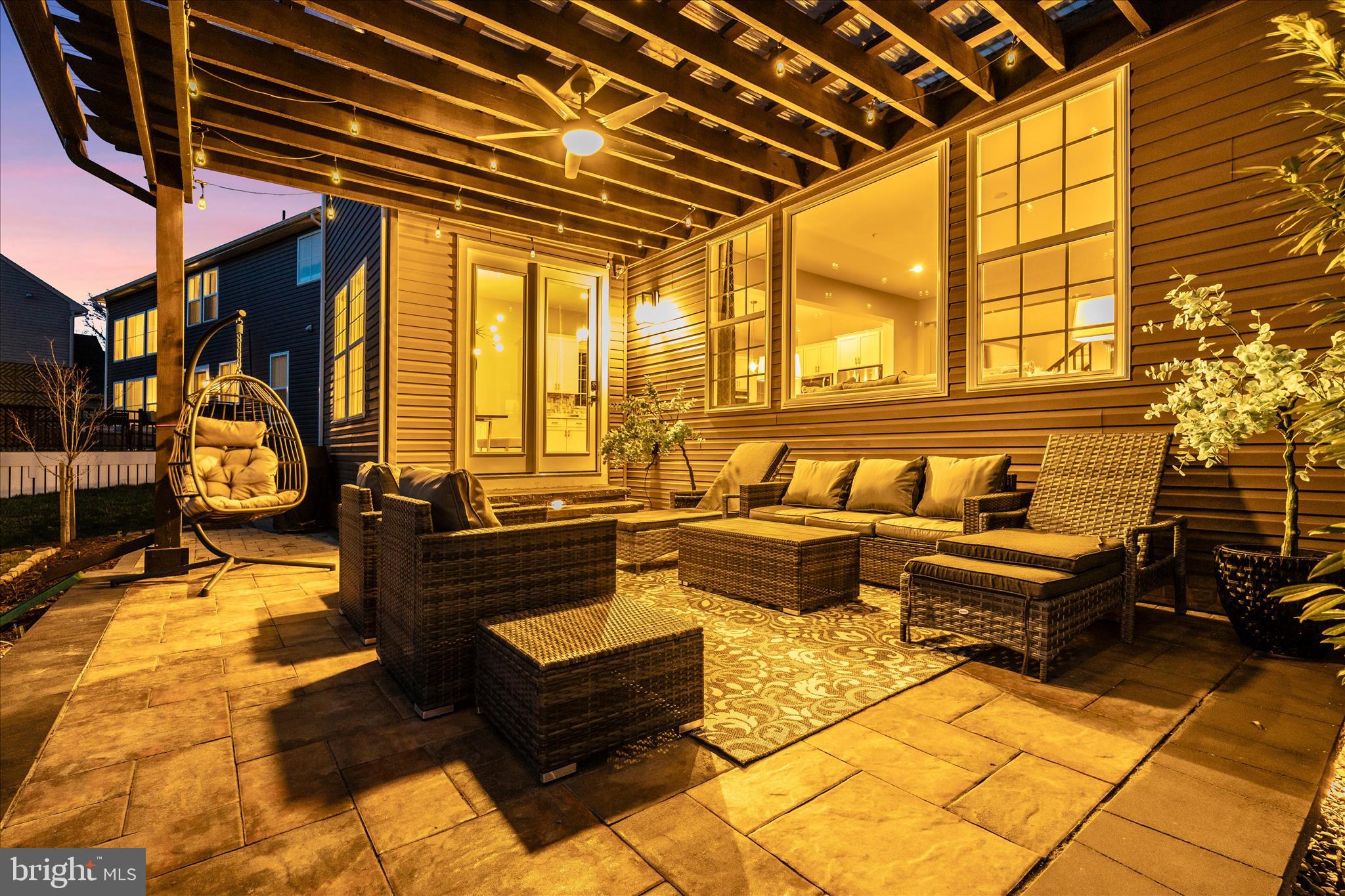 TALLYN RIDGE - Residential