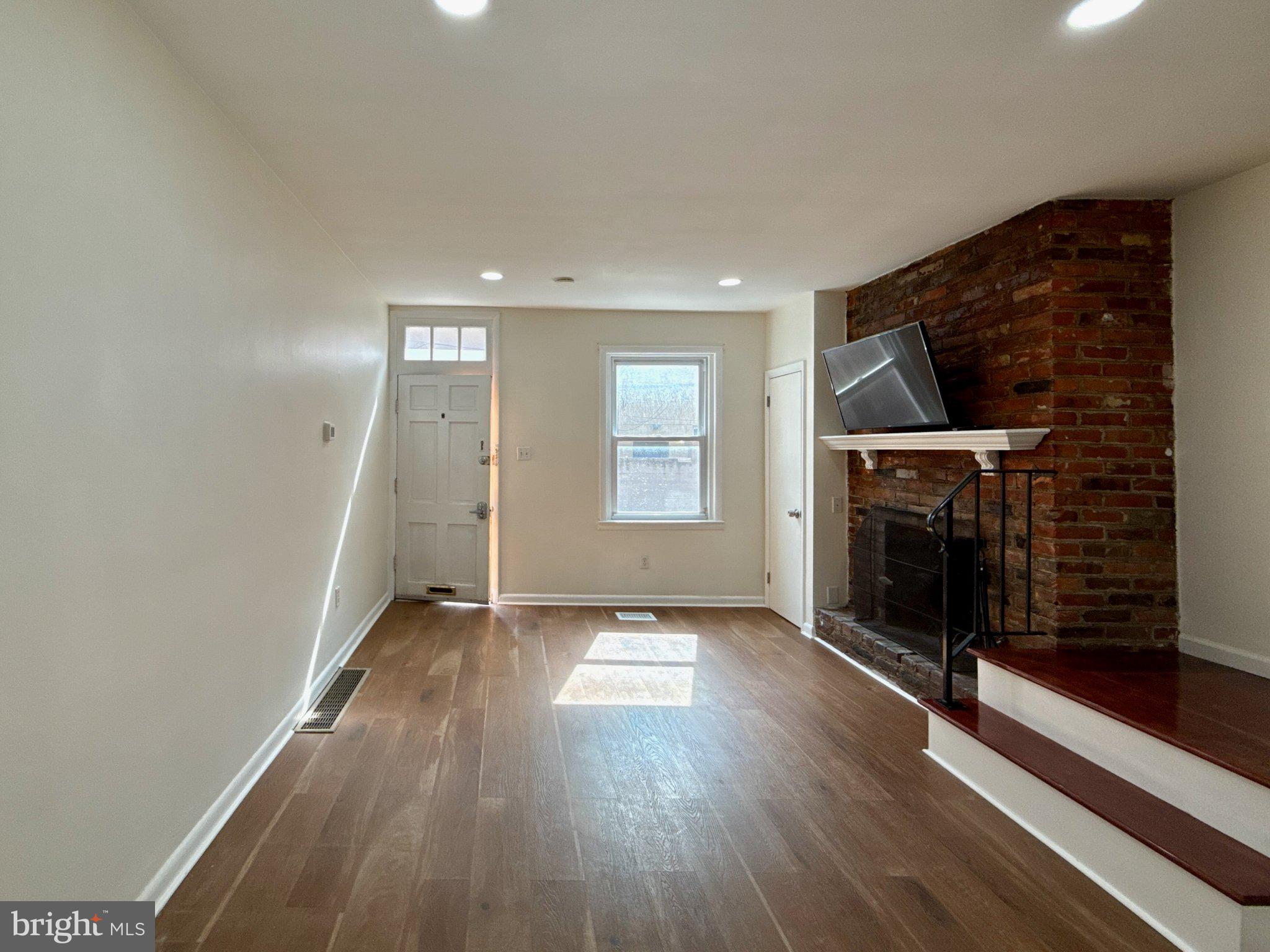 SOCIETY HILL - Residential