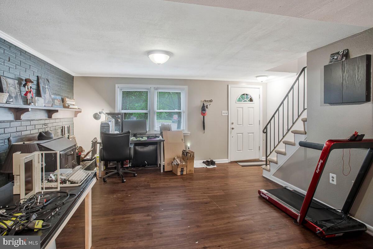 DALE CITY - Residential