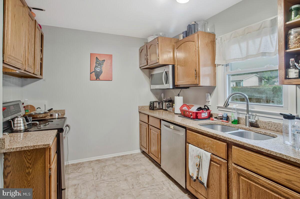 DALE CITY - Residential