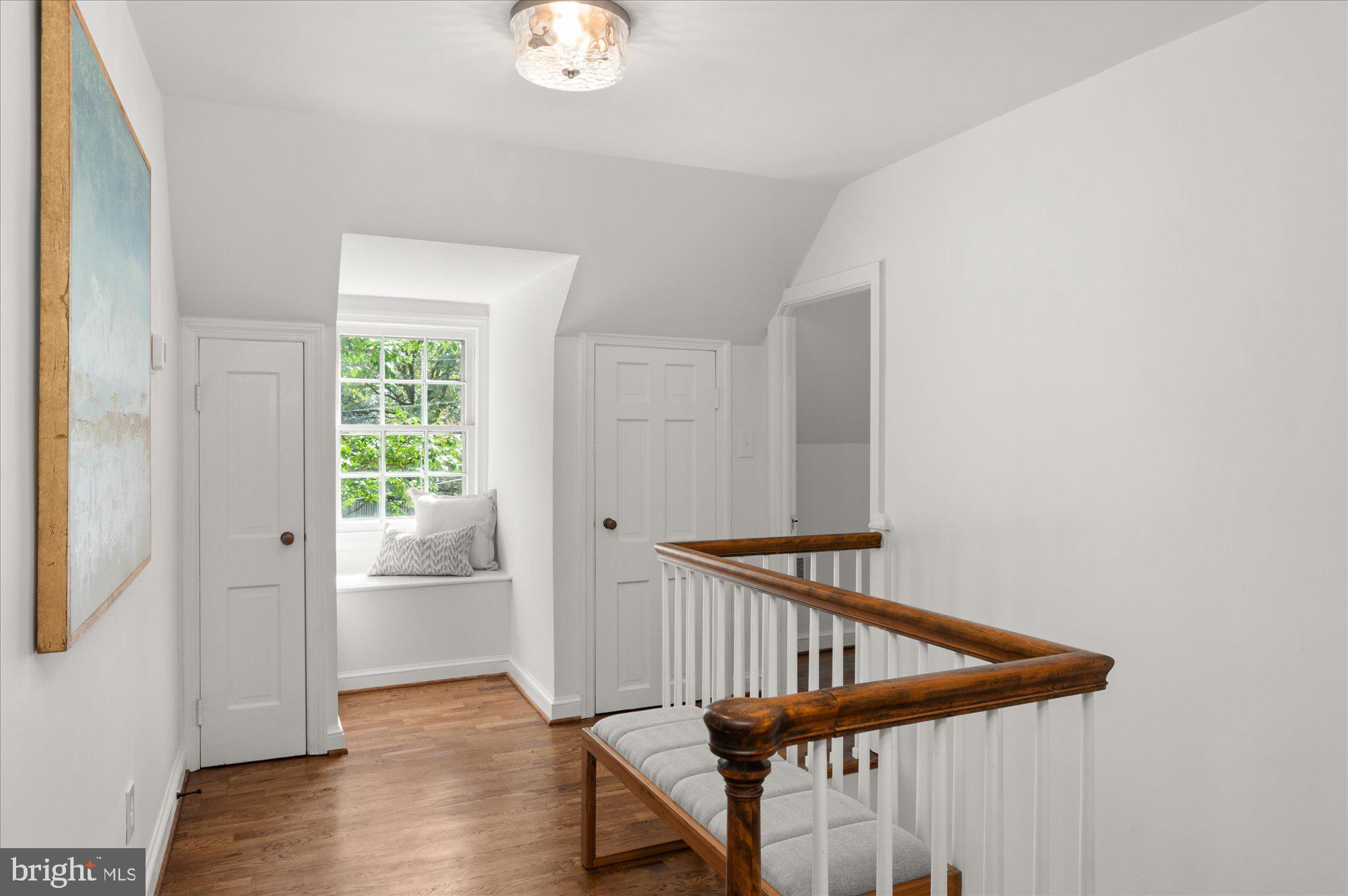 ROLLINGWOOD - Residential