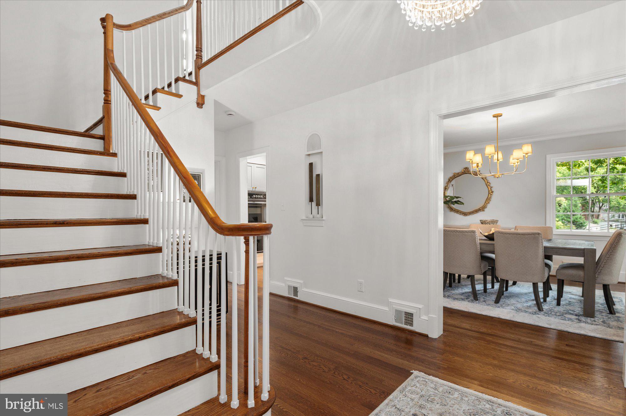 ROLLINGWOOD - Residential