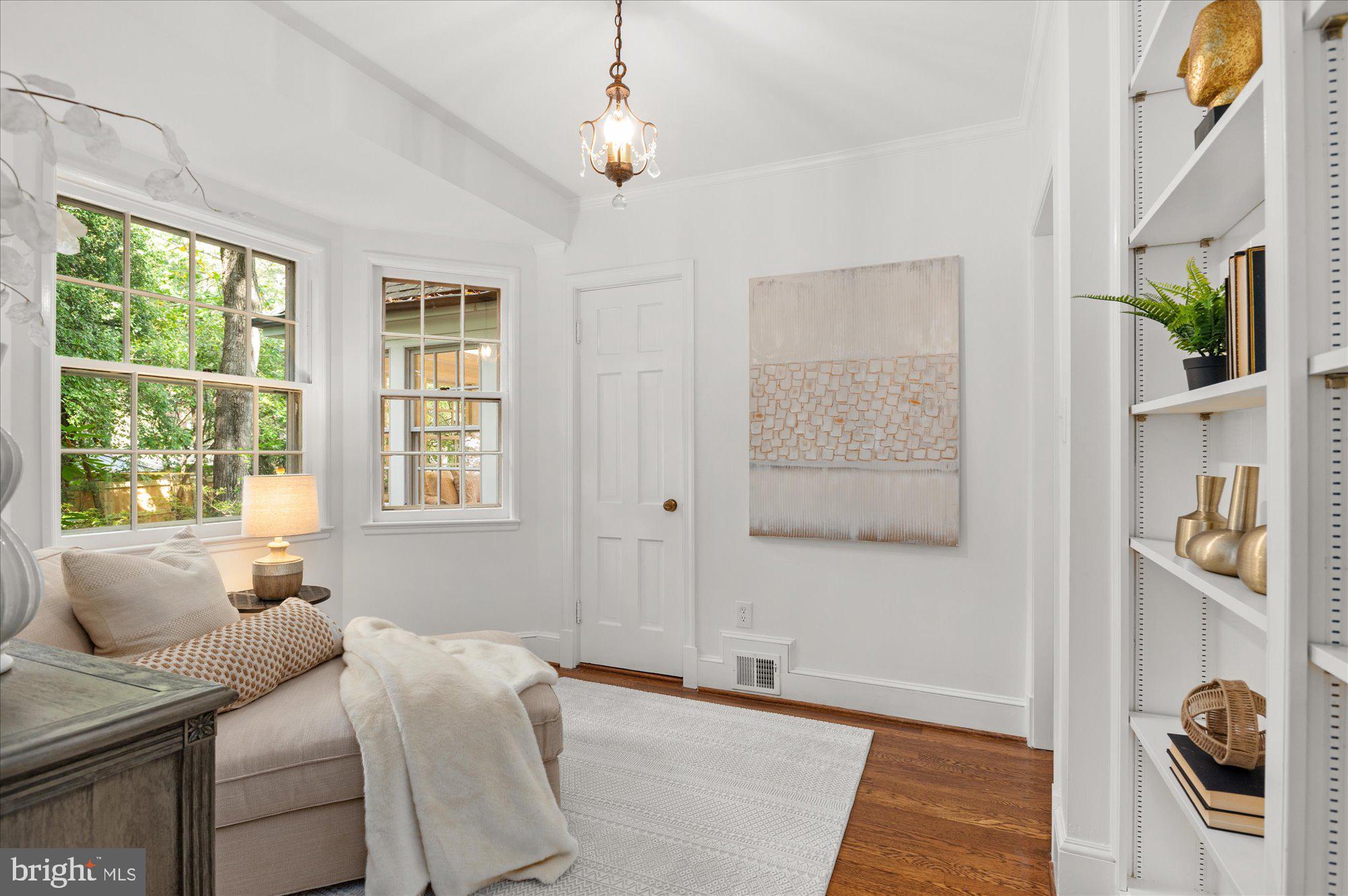 ROLLINGWOOD - Residential