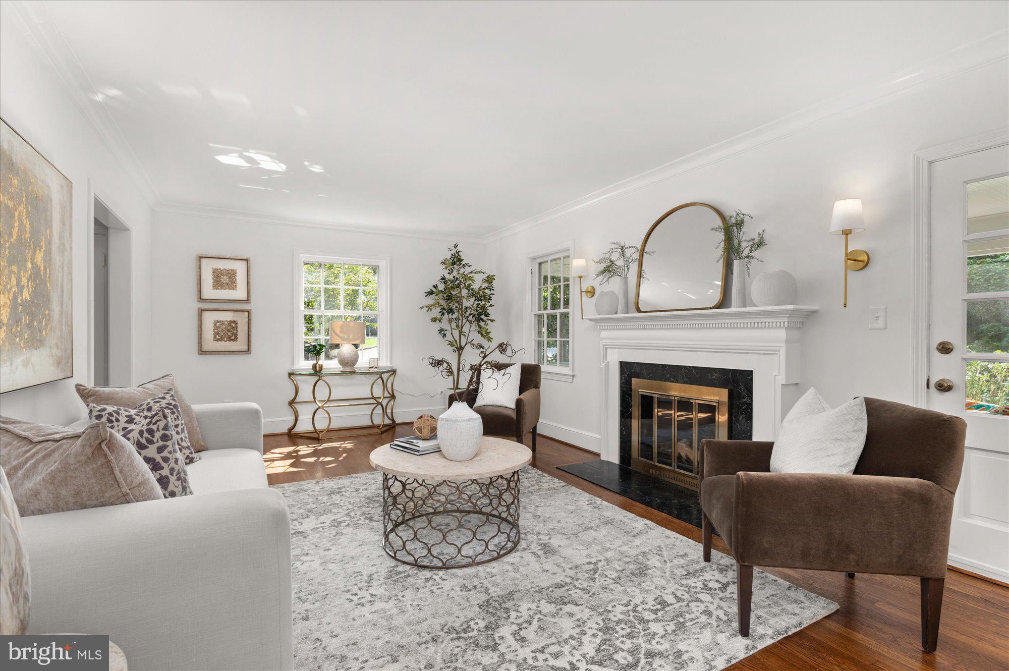 ROLLINGWOOD - Residential