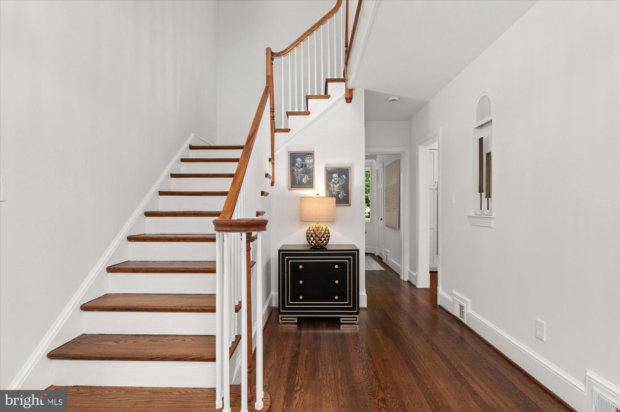 ROLLINGWOOD - Residential