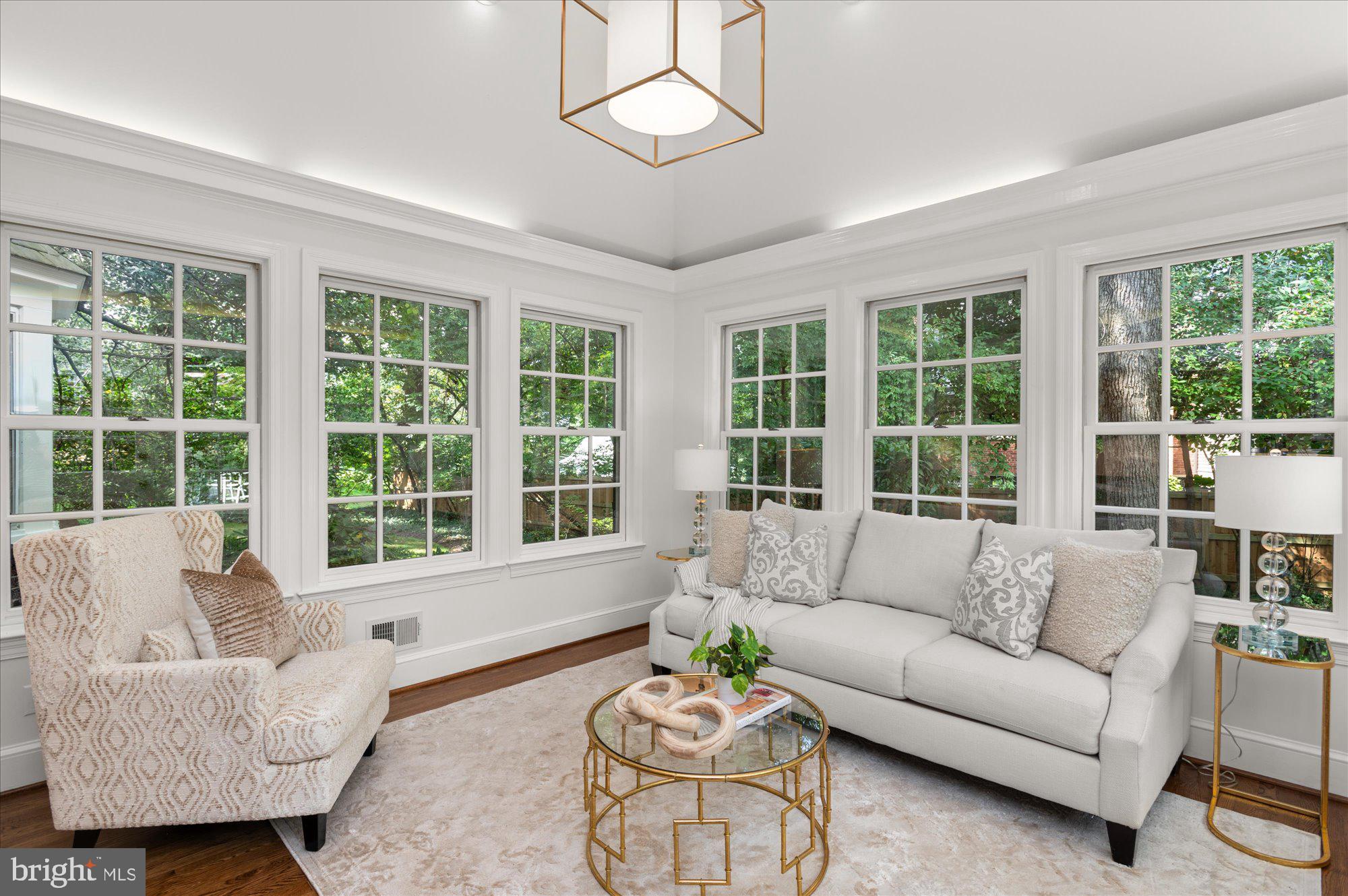 ROLLINGWOOD - Residential