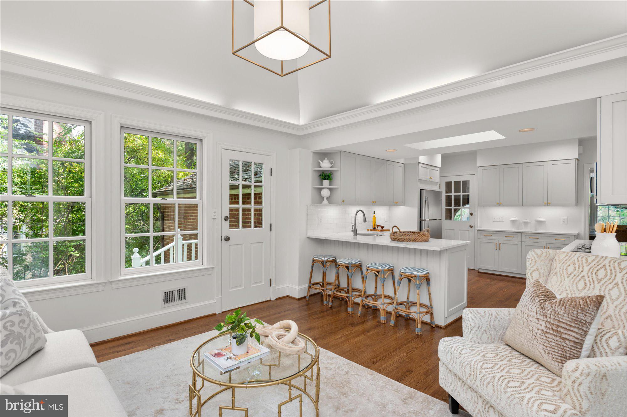 ROLLINGWOOD - Residential