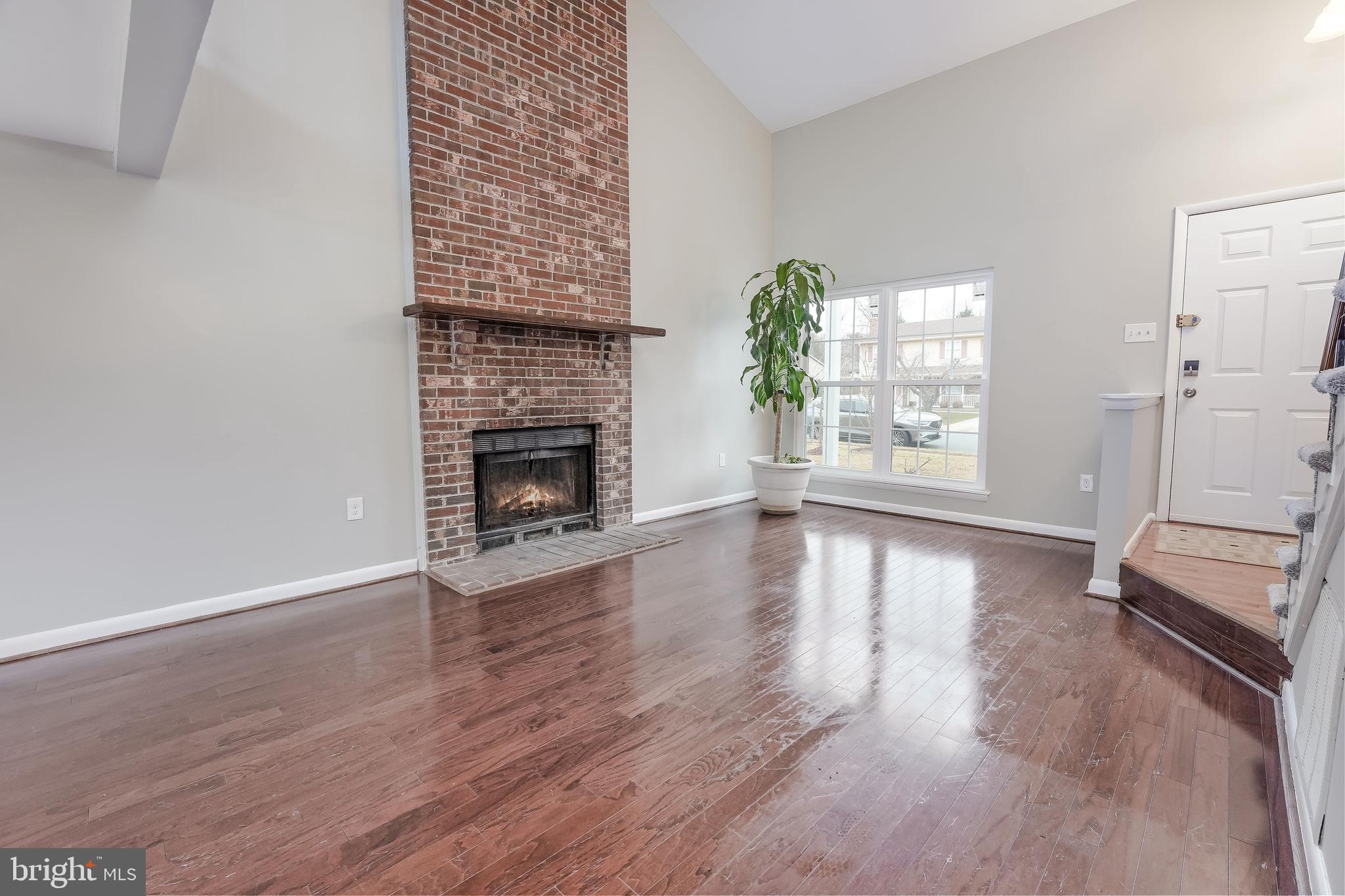 DALE CITY - Residential